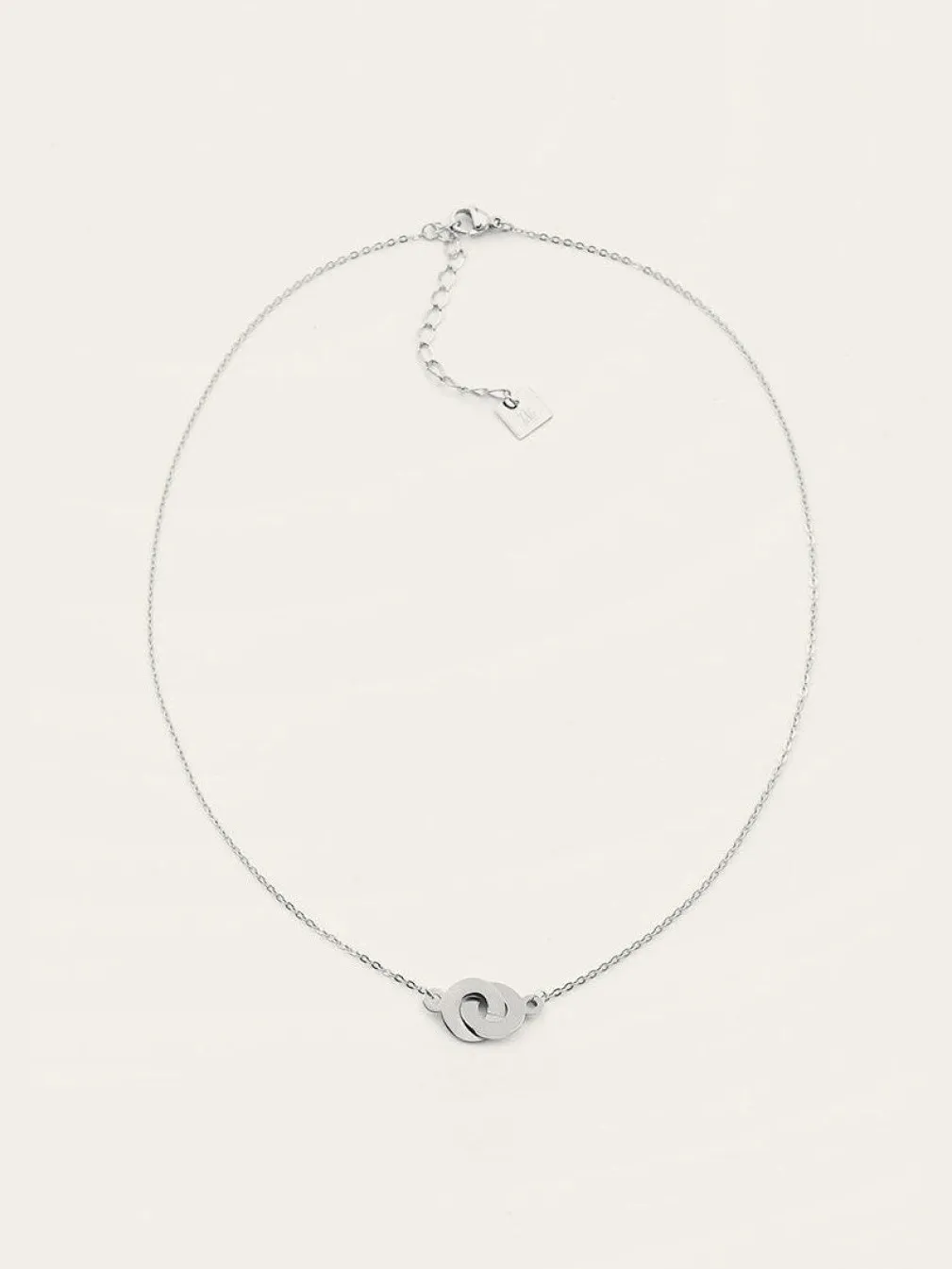 Collier Bow