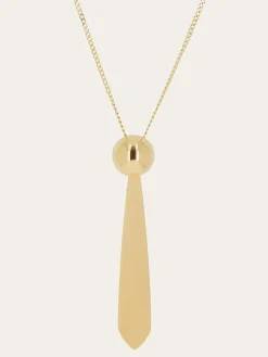Collier Carter