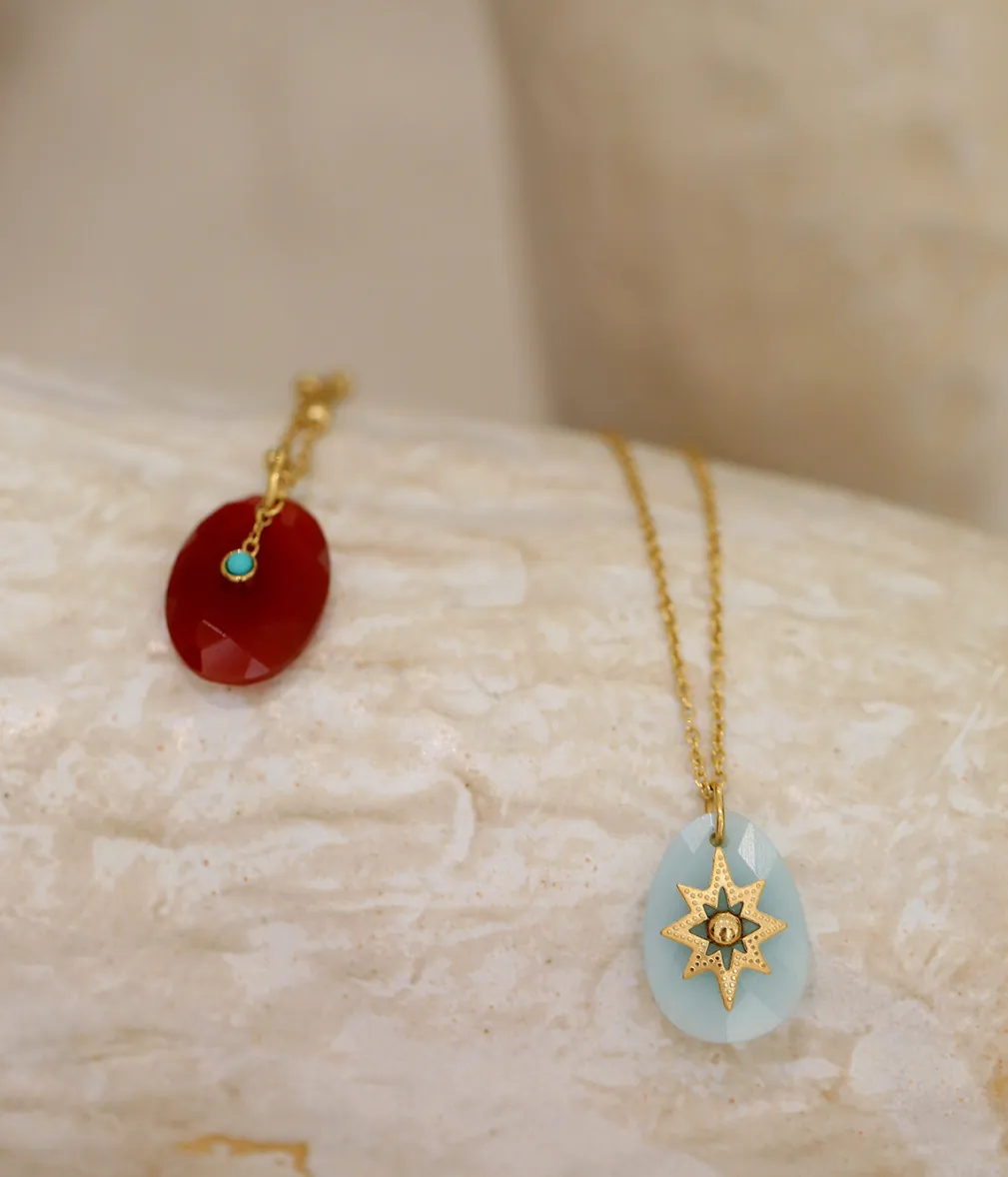 Collier Inley