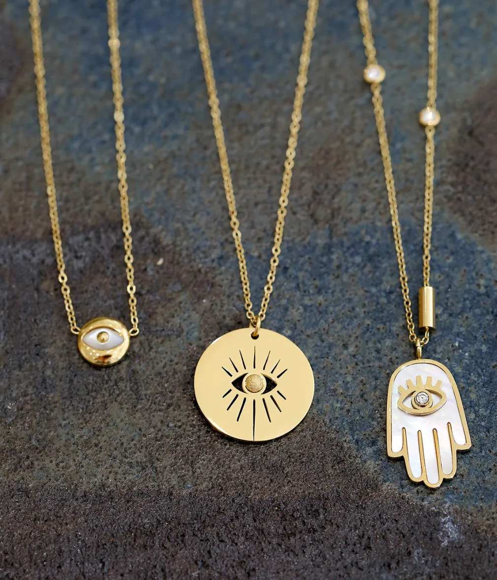 Collier Isis