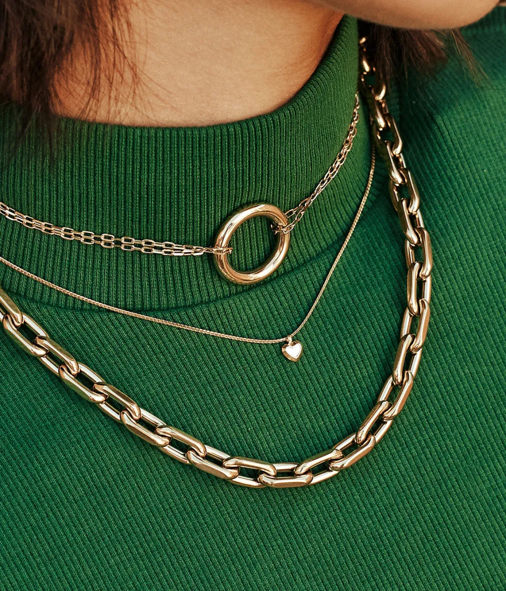 Collier Izar