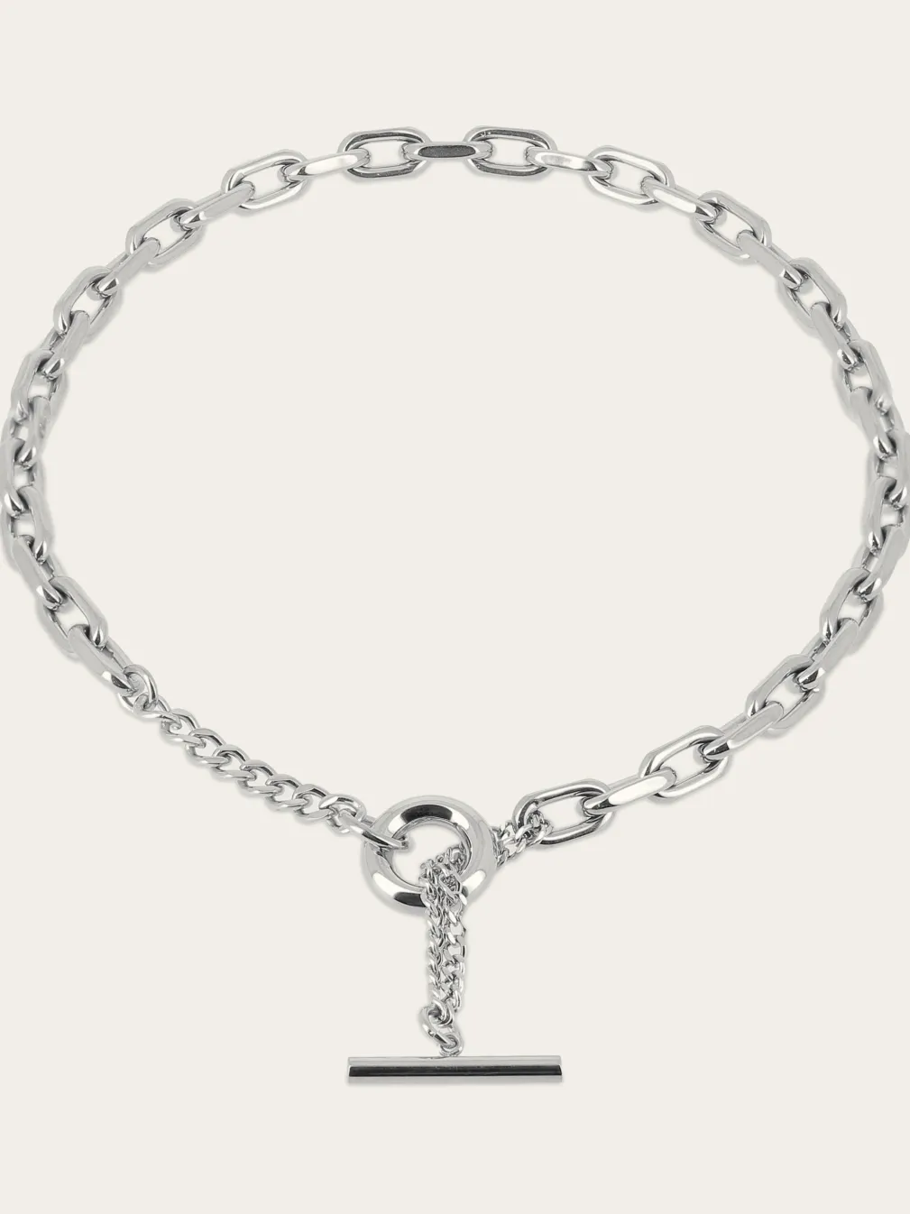 Collier Izar