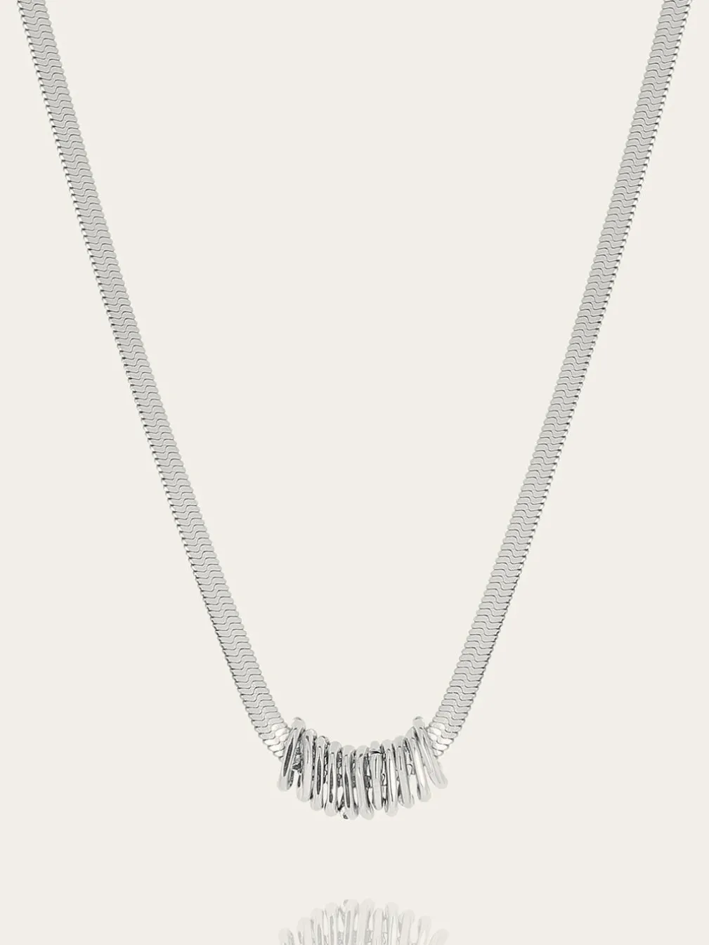 Collier Luis
