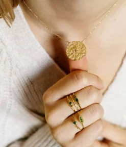 Collier Olora