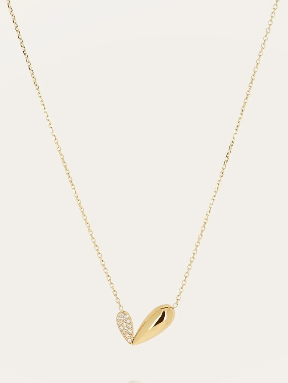 Collier Riola