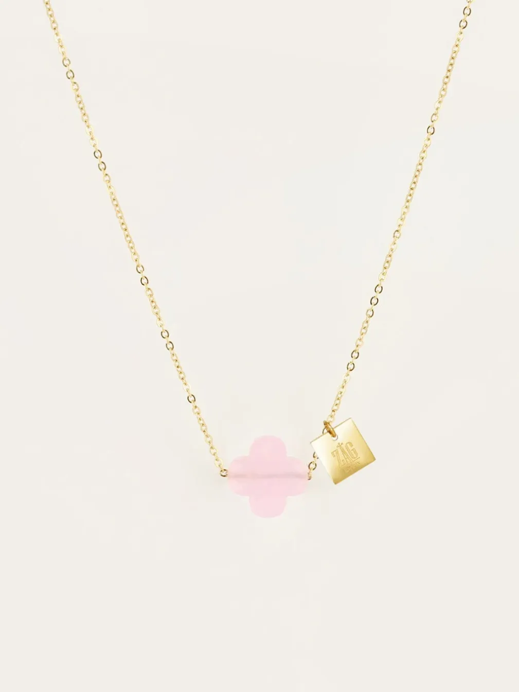Collier Vega
